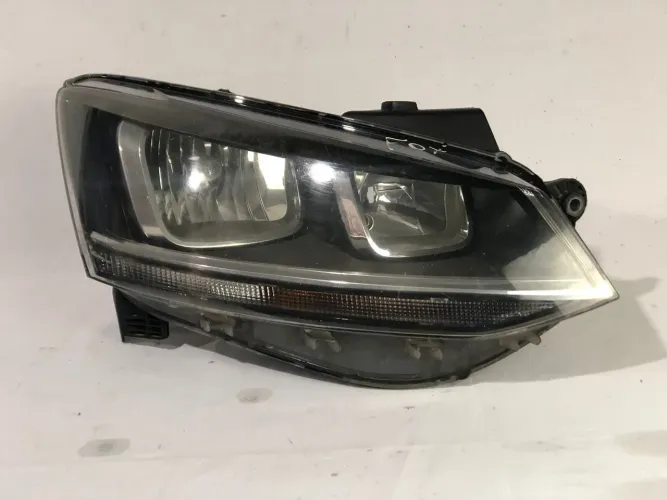 Farol Direito Volkswagen Fox 2015/2020