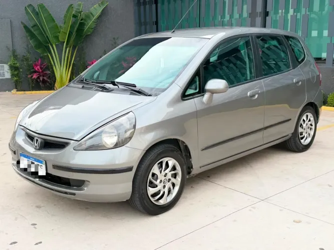 Honda Fit LX 1.4/ 1.4 Flex 8v/16v 5P Mec. 2004