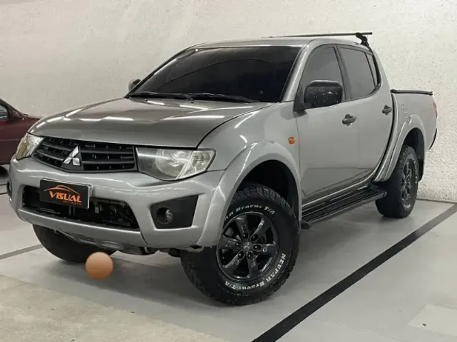 Mitsubishi L200 Triton HLS 2.4 Flex 16V CD Mec. 2015