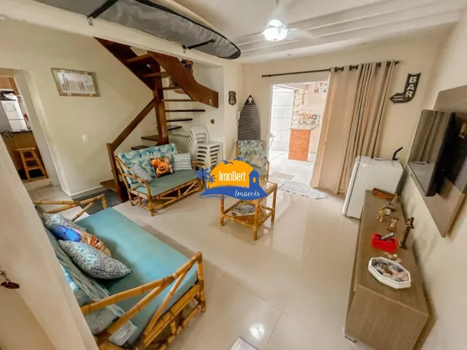 Casa de Condomínio à Venda em Bertioga-SP, Proximo ao mar, 2 suítes, Sala, 3 Banheiros, 2 