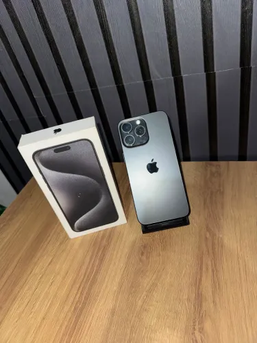 iPhone 15 Pro Max 256GB Original com Caixa - Muito Conservado