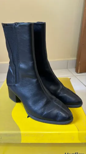 Vendo bota de couro legítimo da Usaflex Nº37