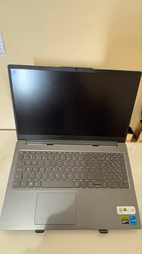 Notebook Gamer Lenovo LOQ - i5 + RTX 3050
