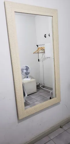 Espelho elegante --> Moldura cor bege