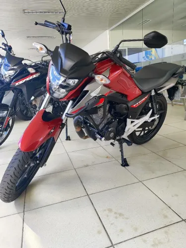 Cg 160 Titan Ed limitada 40 anos