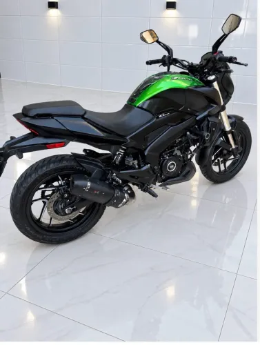 Bajad dominar 400