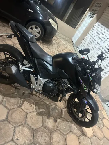 CB 300 TWISTER