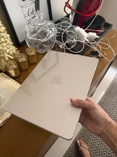 MacBook Air M2 16GB RAM (NA GARANTIA)