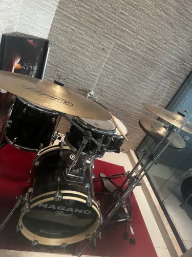Bateria acústica nagano profissional
