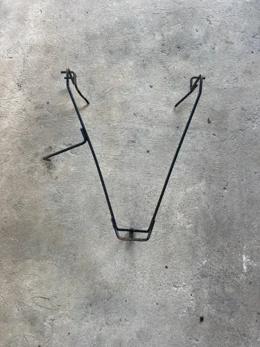 Suporte do estepe do fiesta