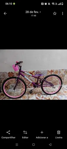 Bicicleta pouco usada