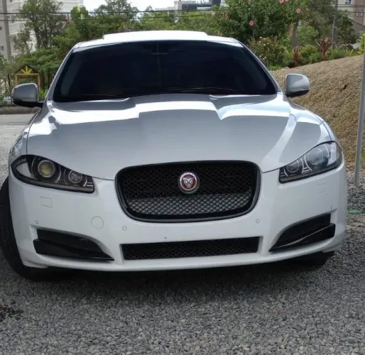 Sucata jaguar XF 2012 2013 2014 2015