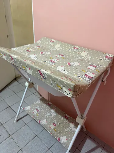 trocador com banheira