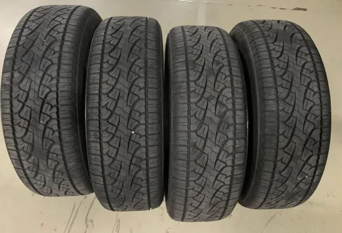 PNEUS 225/60R18 PIRELLI S-HT