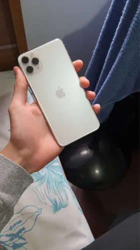 Troco iPhone 11 Pro Max por Samsung linha S