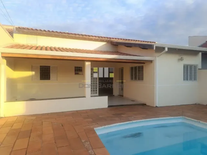 Casa com piscina e 1 dormitório para alugar- Parque Residencial Casarão - Sumaré/SP