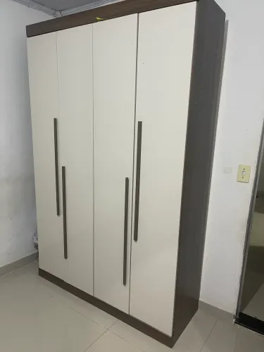 Guarda roupa casal