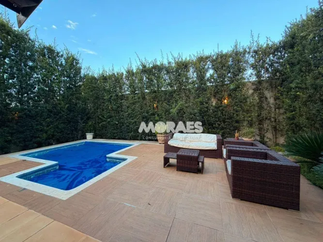 Casa com 4 quartos, sendo 1 suíte à venda, 271 m² por R$ 1.690.000 - Residencial Tivoli II