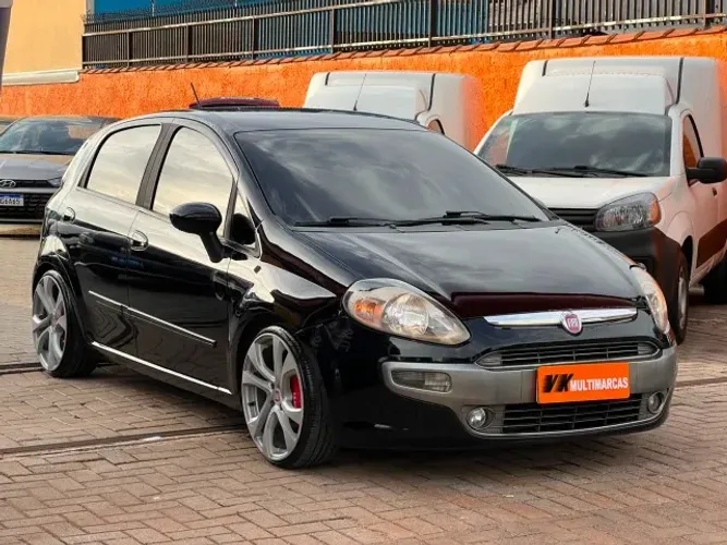 Fiat Punto Essence 1.6 Flex 16V 5P 2013