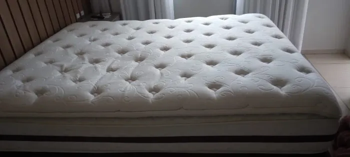 Cama Box Casal Mannes - Semi Nova