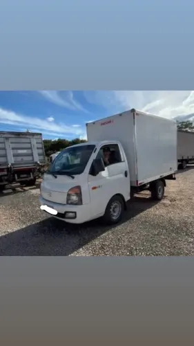 Frete com montagem de móveis (61) 99863/ 4471