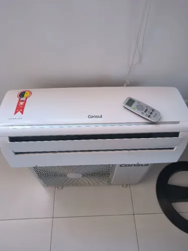 Ar Condicionado Inverter 9 mil BTU da Consul Semi Novo!