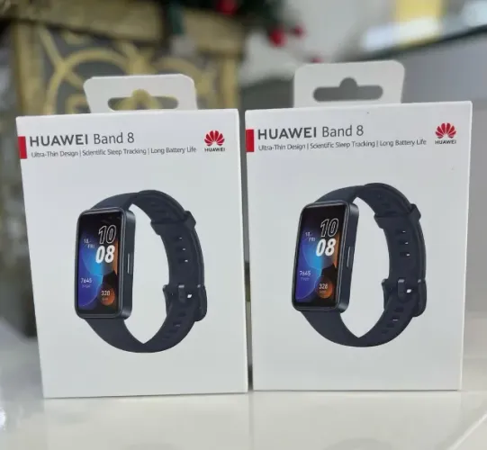 Huawaei band 8 lacrada. Conexão com whatsapp, atende chamadas..