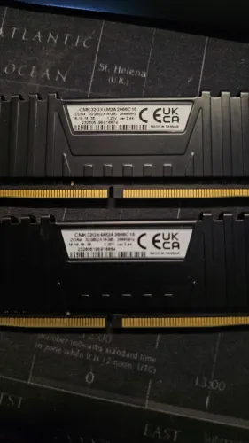 Memória RAM Corsair Vengeance LPX DDR4 2x16gb 2666mhz ver. 3.44