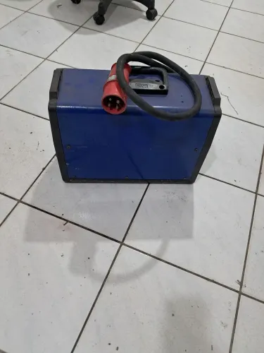 Máquina de Solda Inversora Miller CST 280 - Profissional (Eletrodo / TIG)