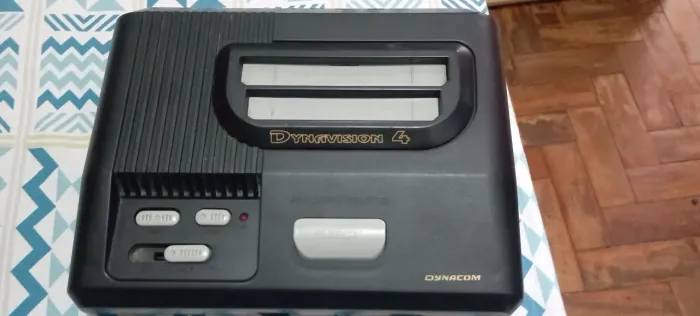 Dynavision 4 com defeito (no estado) só console