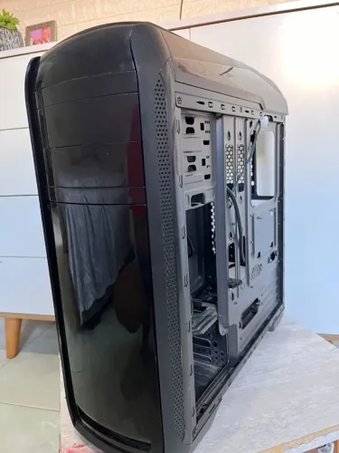 Gabinete ATX Gamer Preto - Usado aceito troca