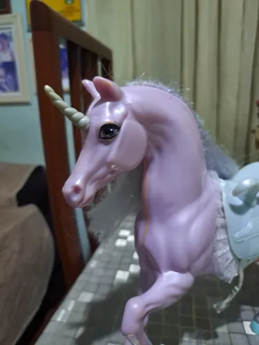 cavalo lila barbie e o lago dos cisnes