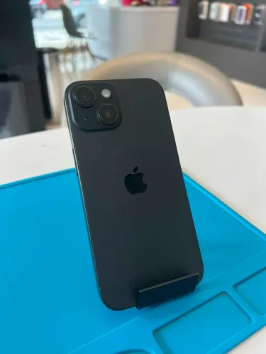 iPhone 15 256GB Preto - seminovo com 6 meses de garantia