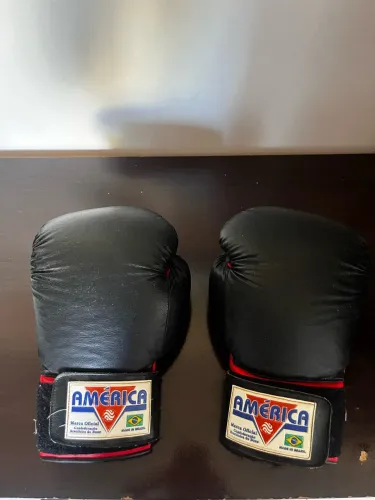 Luva de boxe AMÉRICA 12oz