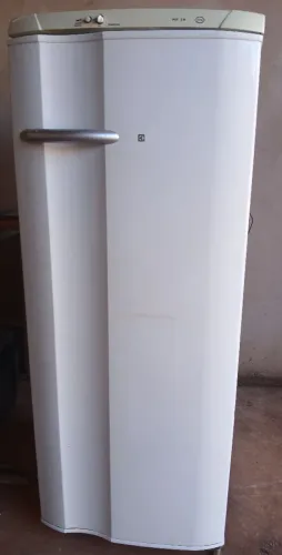 Geladeira Electrolux