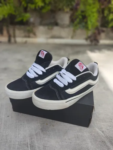 TÊNIS VANS KNU SKUL