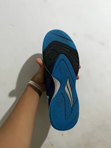 chuteira max 1000