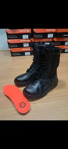 COTURNO MILITAR