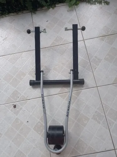 Rolo de treino pouco uso 160
