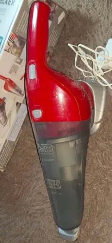 Aspirador portátil a bateria para pó e água