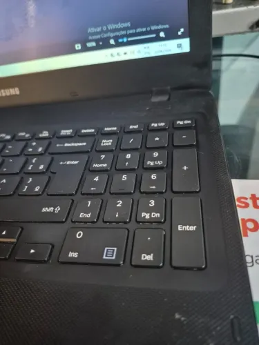 Notebook Intel Core i7 | 8GB RAM | SSD Kingston | Placa Dedicada (Leia o Anúncio)