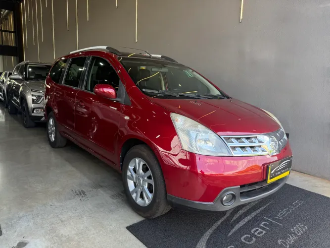 Nissan Livina Grand SL 1.8 16V Flex Fuel Aut. 2014