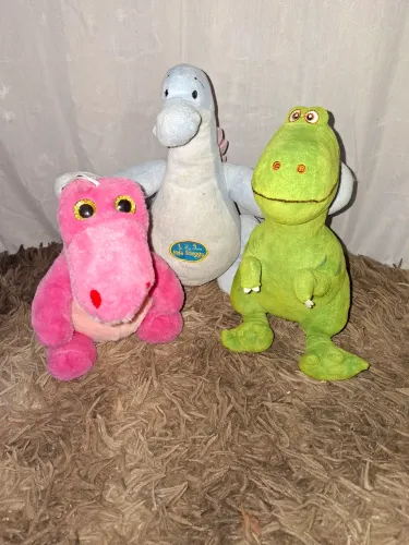 Kit Pelúcia Dinossauros