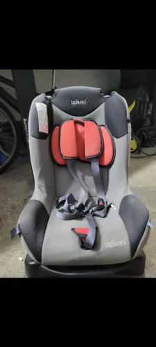 Cadeirinha para automóvel