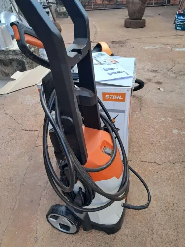 Lavadora de alta pressão STIHL RE 90. E aspirador
