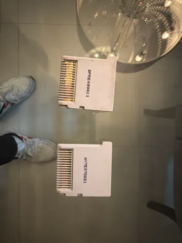 Dois jogos do Nintendo 3ds (donkey kong country returns 3d e ultimate nes remix
