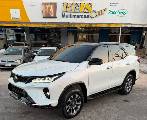Toyota Hilux SW4 Diamond 2.8 TB 4X4 Die. Aut. 2024