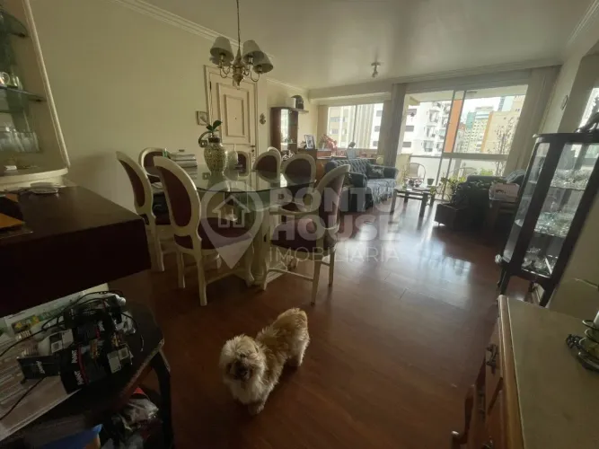 Apartamento à venda em Moema 3 dormitórios 4 banheiros 2 vagas andar alto