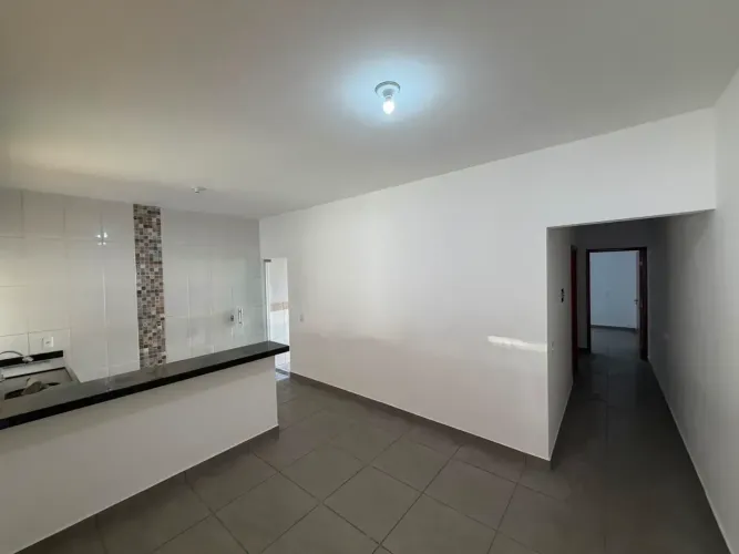 CASA À VENDA | BAIRRO FENÍCIA