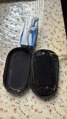 PS Vita FAT Desbloqueado